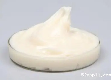 白色油脂和黄色油脂有什么区别？